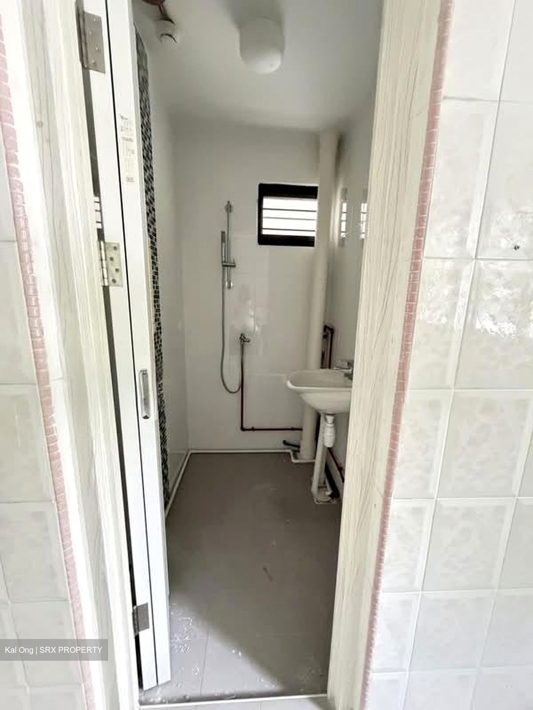 New Upper Changi Road (D16), Shop House #568053681